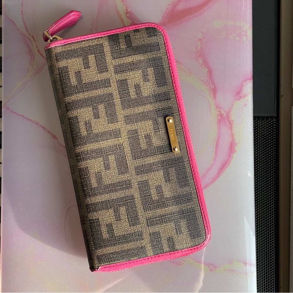 Authentic Fendi Zucca Zip Around Wallet Brown Canvas Pink Trim Italy